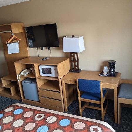 Hotel Super 8 By Wyndham Baxter/Brainerd Area Extérieur photo