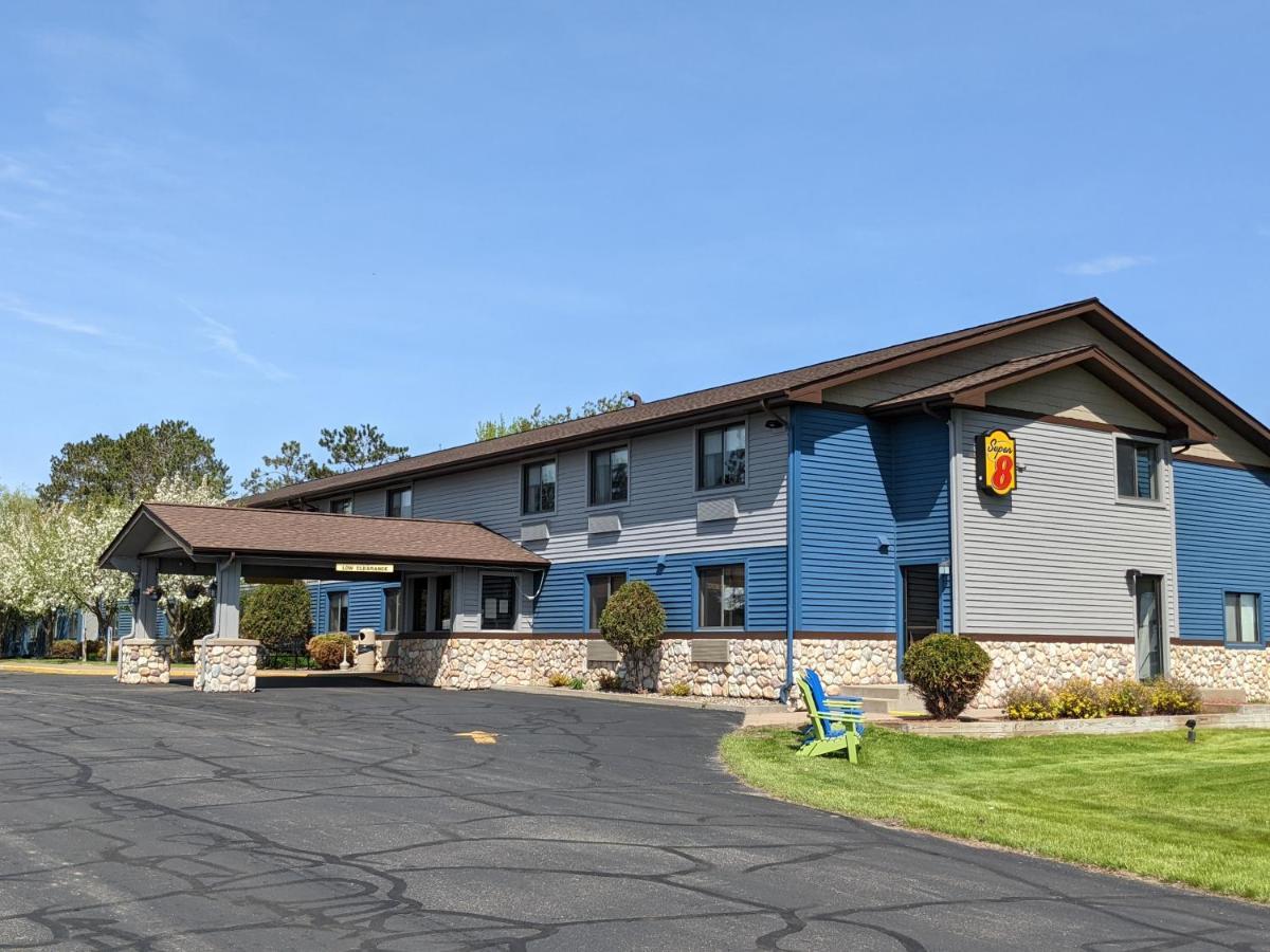 Hotel Super 8 By Wyndham Baxter/Brainerd Area Extérieur photo