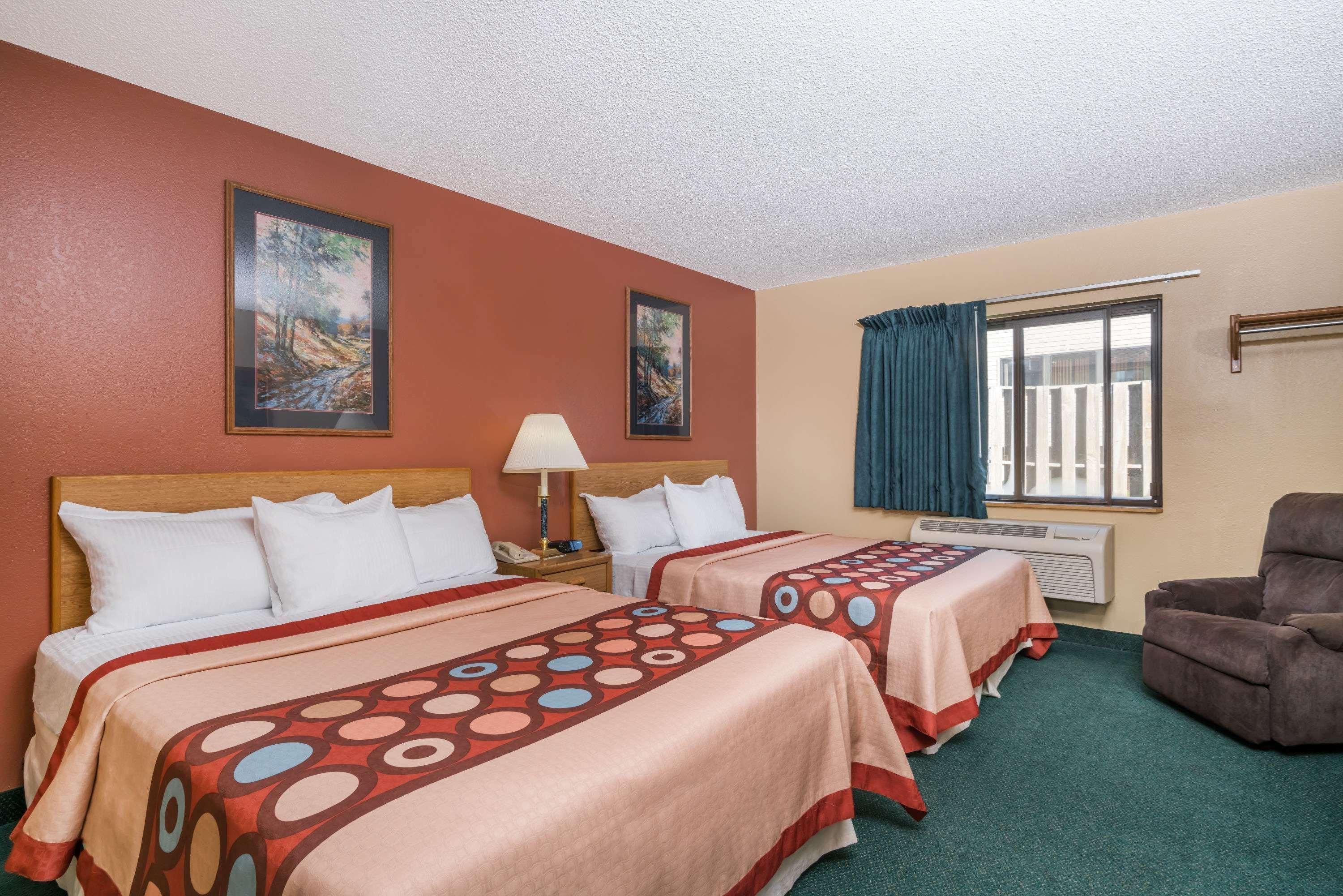 Hotel Super 8 By Wyndham Baxter/Brainerd Area Extérieur photo