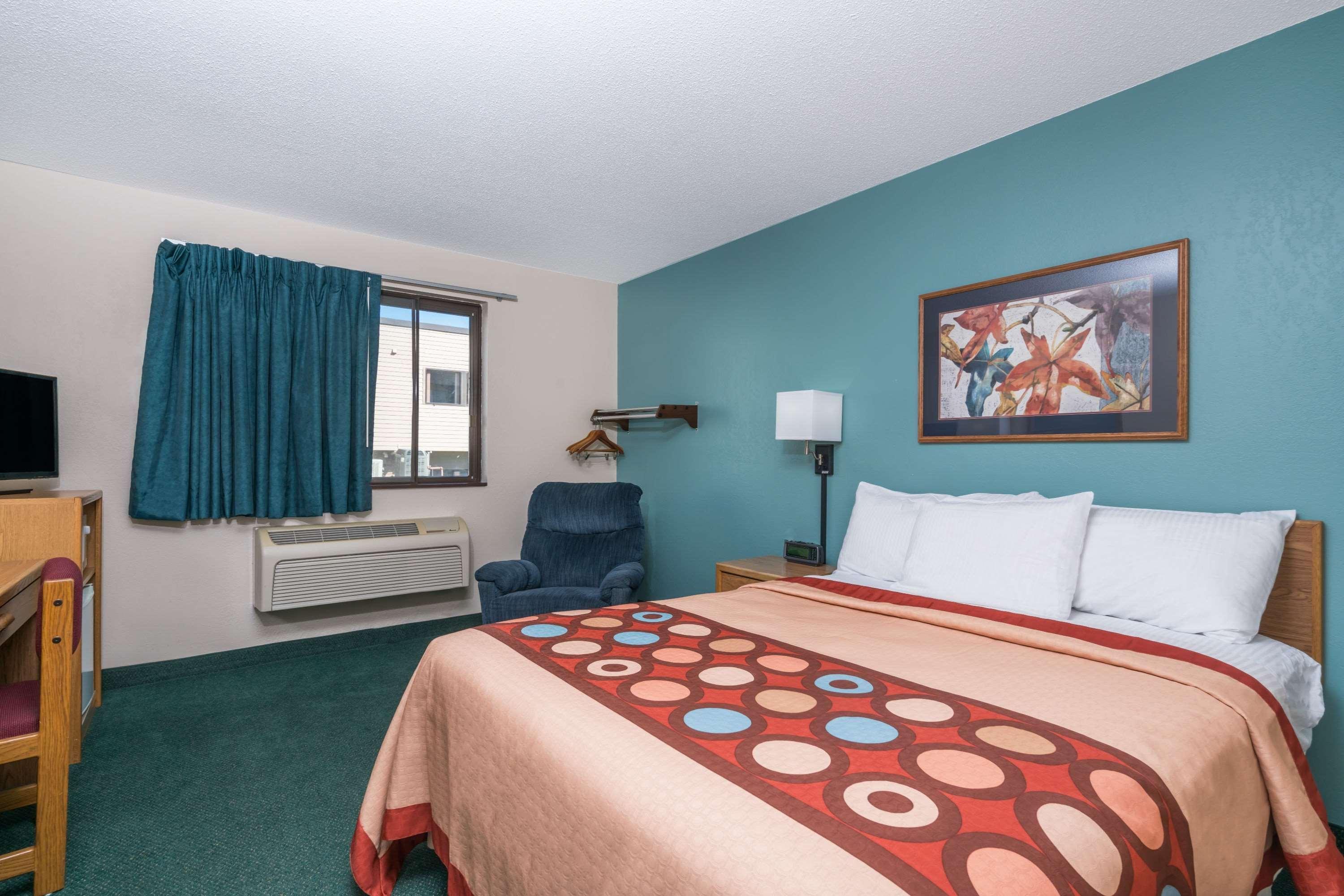 Hotel Super 8 By Wyndham Baxter/Brainerd Area Extérieur photo