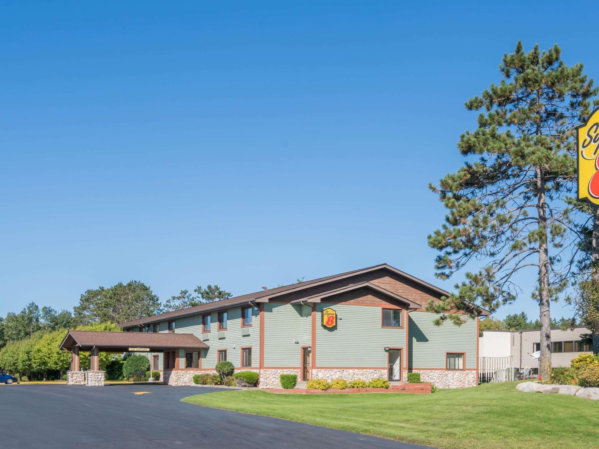 Hotel Super 8 By Wyndham Baxter/Brainerd Area Extérieur photo