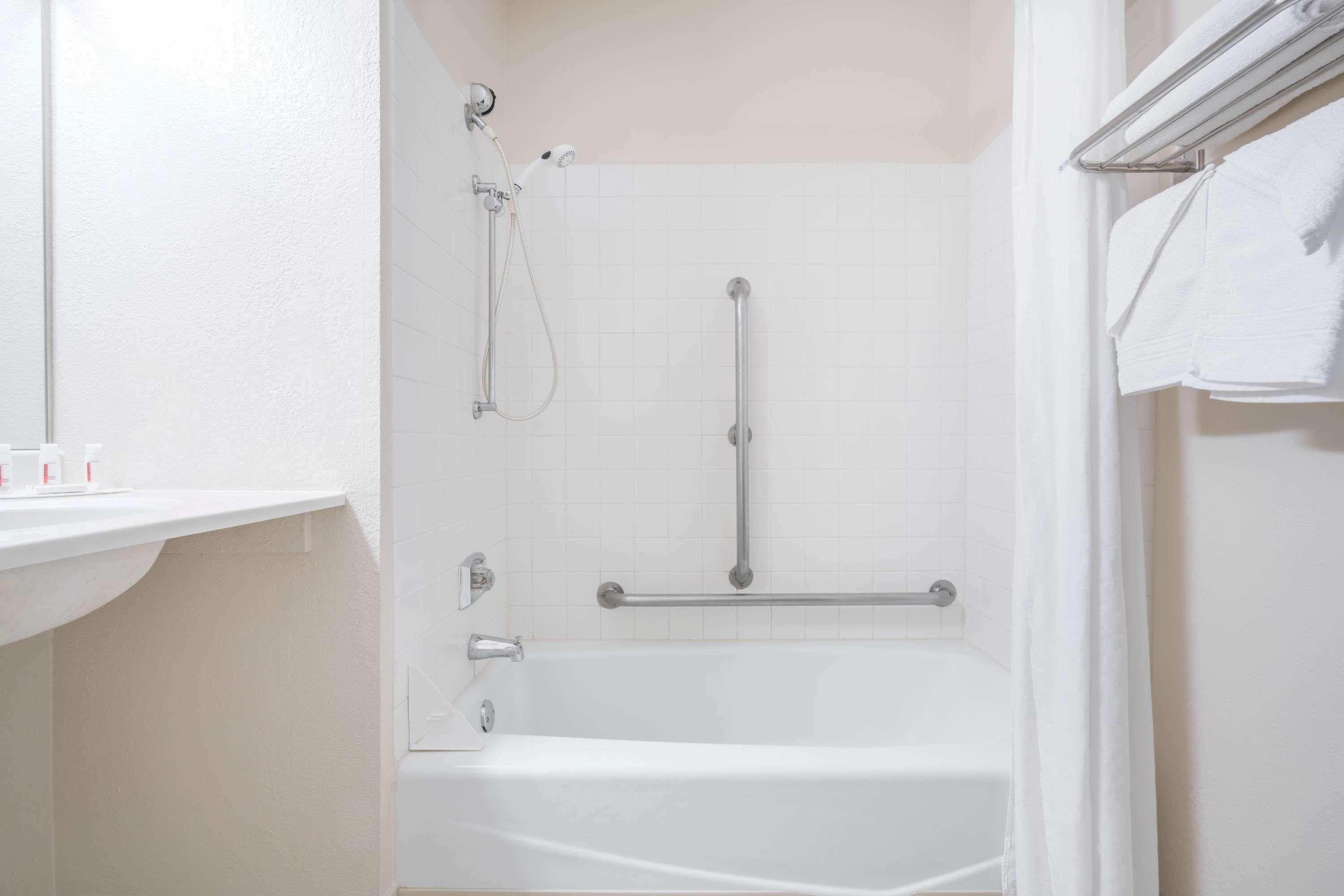 Hotel Super 8 By Wyndham Baxter/Brainerd Area Extérieur photo