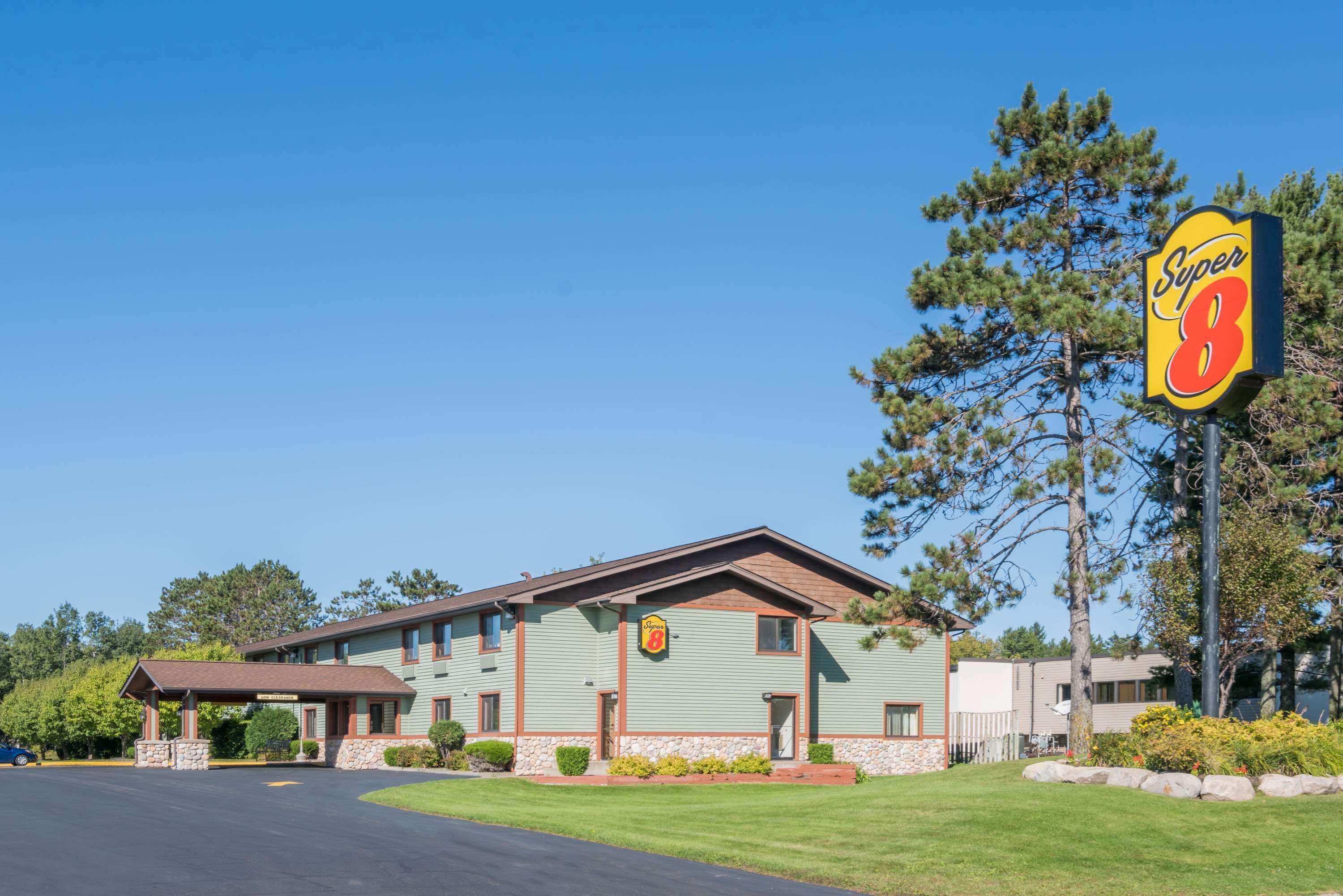 Hotel Super 8 By Wyndham Baxter/Brainerd Area Extérieur photo